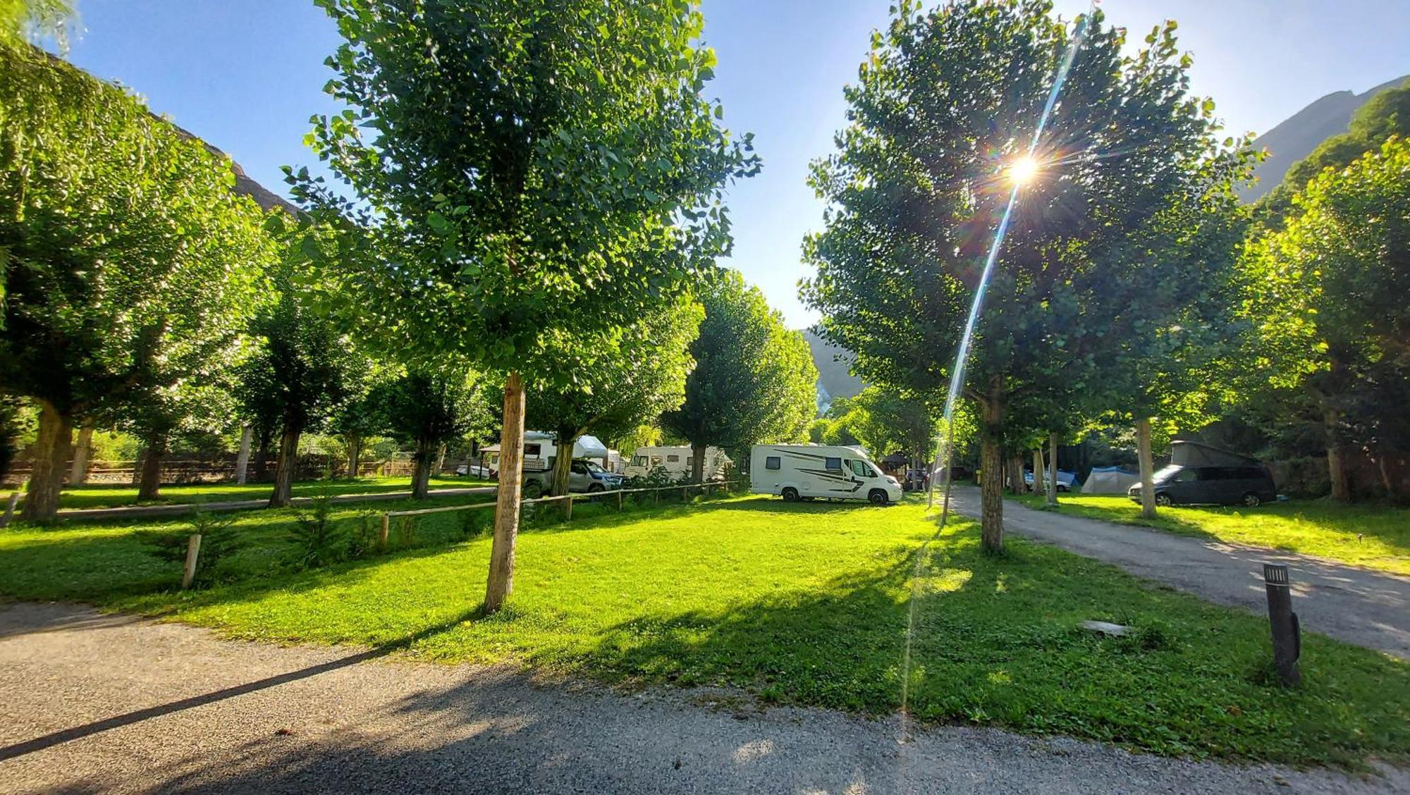 Camping Llavorsí Eksteriør billede