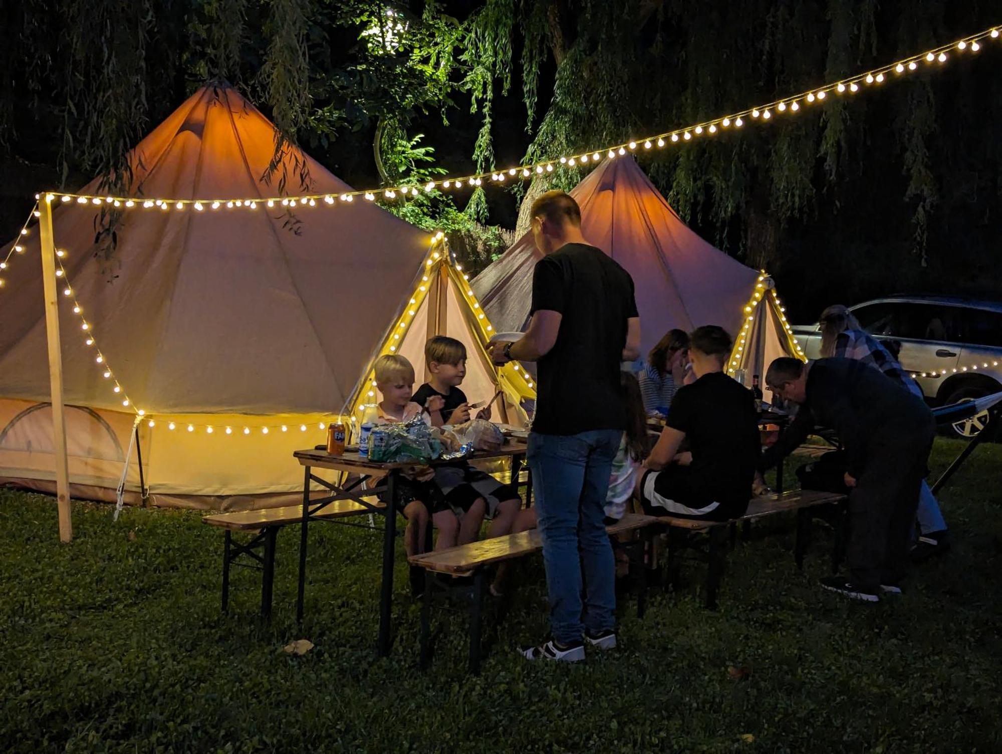 Camping Llavorsí Eksteriør billede